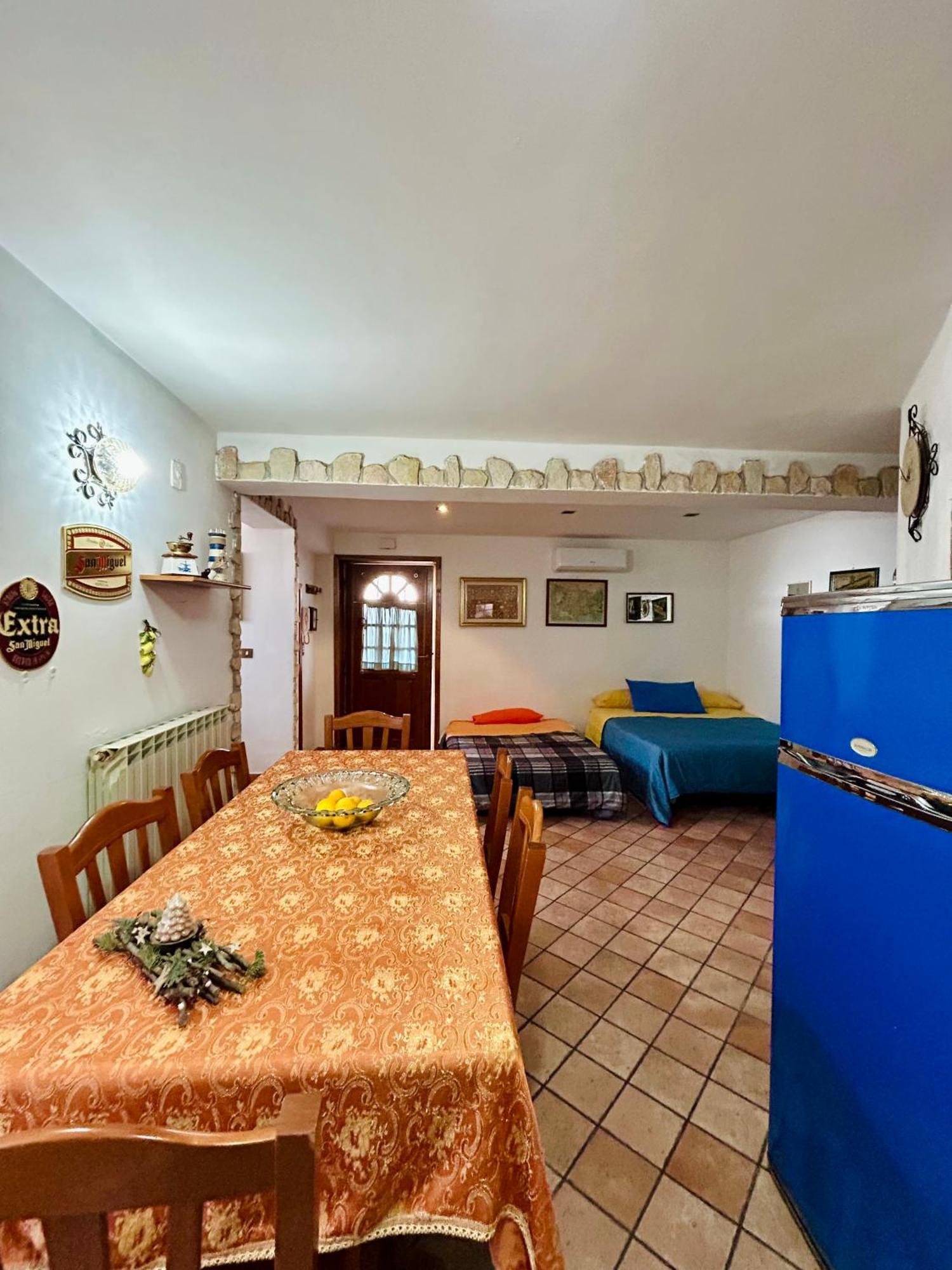 Dea's House Con Parcheggio Holiday home *